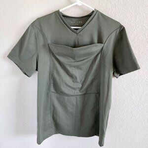 LALABU Soothe Shirt Size L Mom or Dad Green Kangaroo Pouch V Neck Infant Baby